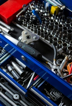 aceite-grasa-aditivos-por-mayor-talleres-negocios-autopartes-industria-amsoil-ravenol-peru-lima-delivery